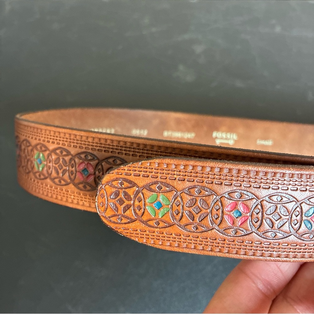 Fossil Brown Tooled Colorful Leather Belt Western Boho Y2K Size Small - Picture 4 of 16